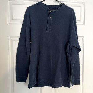 Men’s Medium Blue Henley Shirt 5/$25